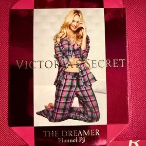 New never worn. 
Taken out of packaging. M/M